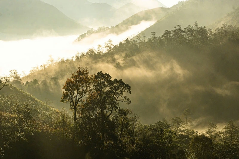 Chinh phục cung Pusilung cao hơn 3000m, hiểm trở bậc nhất Tây Bắc