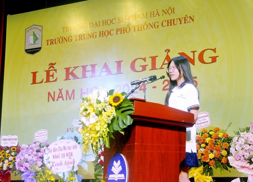 Khai giảng năm học 2024 – 2025: Trường THPT Chuyên Đại học Sư phạm Hà Nội lần đầu tiên chào đón lớp chuyên Địa lý