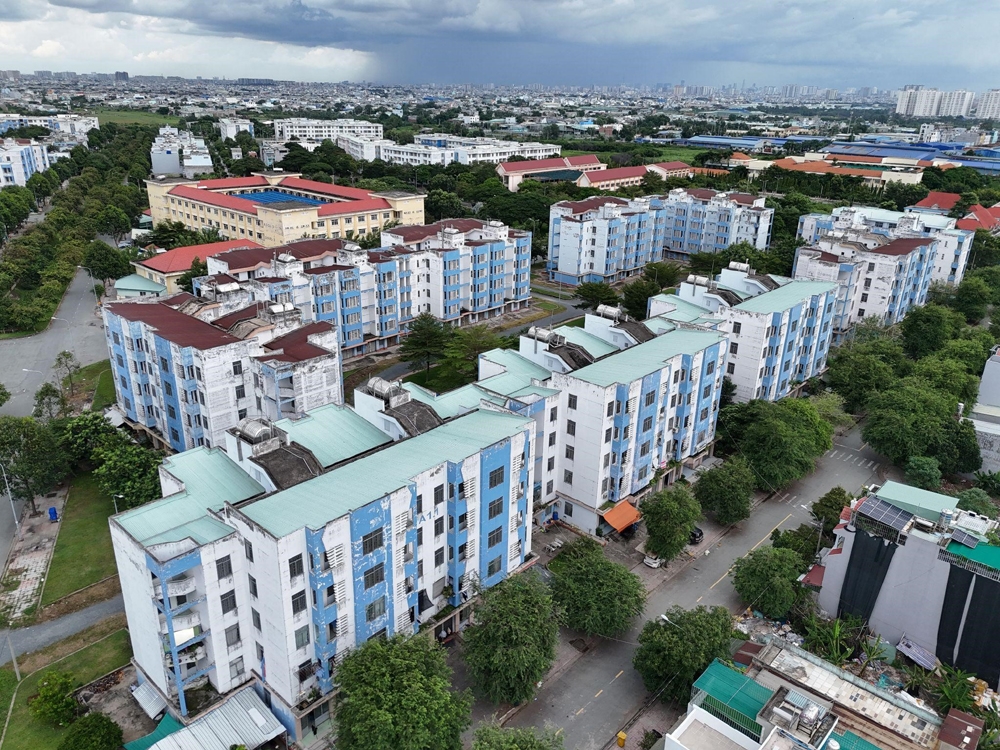 Thành phố Hồ Chí Minh: Hàng chục block chung cư bỏ trống tại khu tái định cư nghìn tỷ ở Bình Chánh