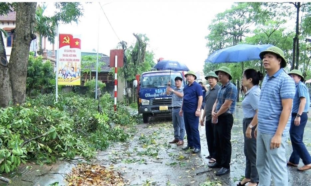 Vĩnh Phúc: Chủ tịch UBND huyện Lập Thạch kiểm tra công tác ứng phó với bão số 3