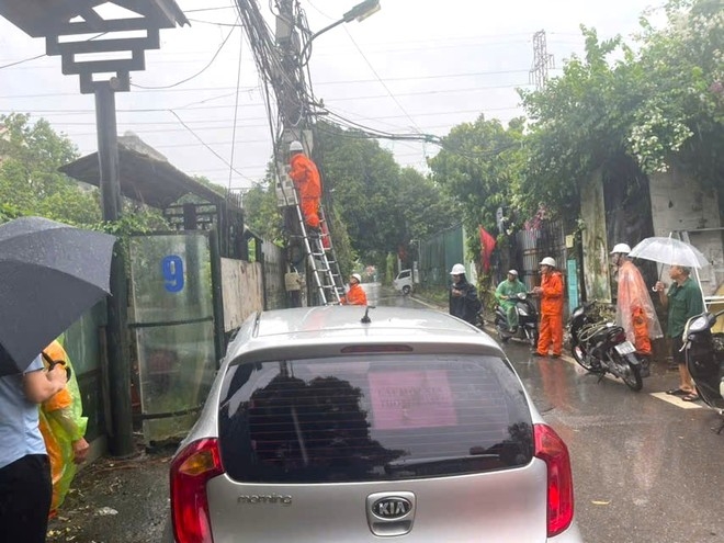 Bộ trưởng Công Thương: Phải đảm bảo điện, xăng dầu và nguồn cung hàng thiết yếu