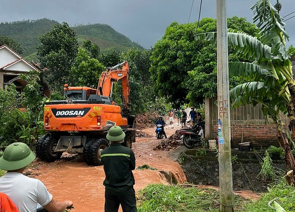 Hạ Long: Kêu gọi toàn dân chung tay khắc phục hậu quả thiên tai