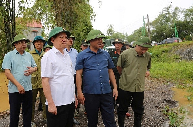 Phó Thủ tướng Hồ Đức Phớc kiểm tra công tác phòng chống bão lụt tại Thái Nguyên