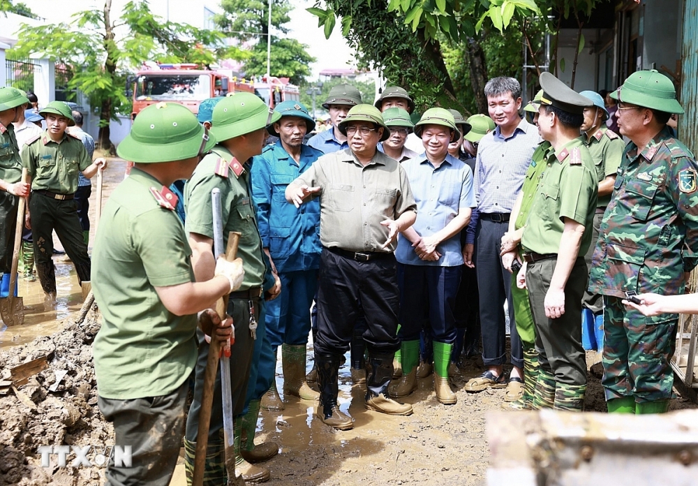 Các vua Hùng đã có công dựng nước, Bác cháu ta phải cùng nhau giữ lấy nước