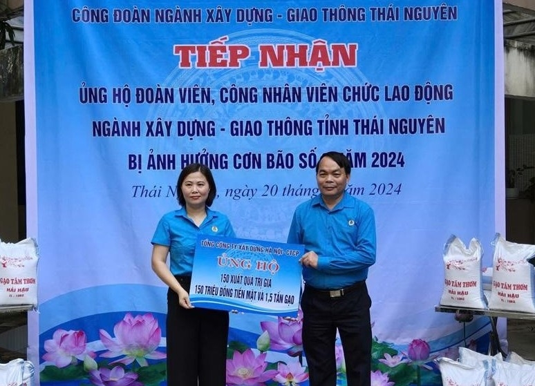 Thái Nguyên: Trao quà hỗ trợ đoàn viên Công đoàn ngành Xây dựng - Giao thông