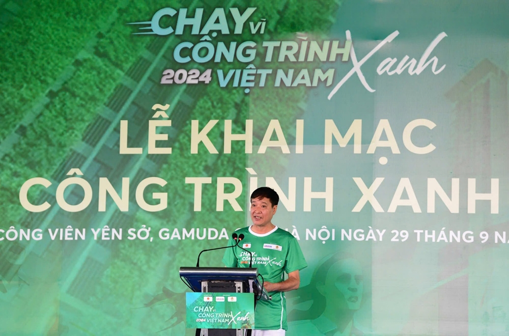 Hơn 1.200 vận động viên tham gia Giải chạy bộ “Vì Công trình xanh Việt Nam năm 2024”