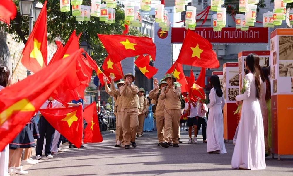 Bí thư Thành ủy Hà Nội: Phát huy sức mạnh đoàn kết xây dựng Thủ đô giàu đẹp