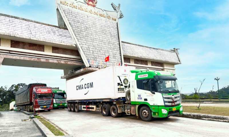 Cần hoàn thiện chính sách thúc đẩy phát triển hạ tầng cơ sở biên giới