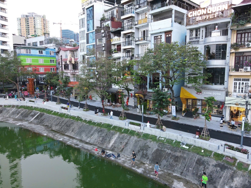 Hà Nội: Phố đi bộ hồ Ngọc Khánh trong tuần thứ hai đi vào hoạt động