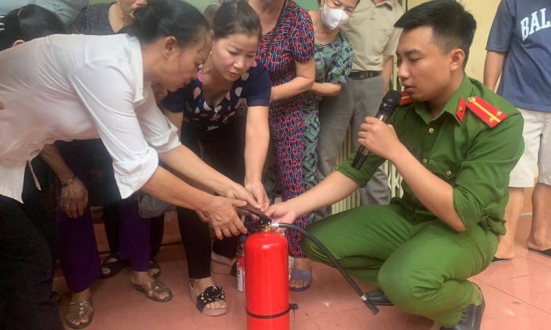 Việt Yên (Bắc Giang): Hơn 250 chủ nhà trọ được tập huấn về phòng cháy chữa cháy và cứu nạn cứu hộ