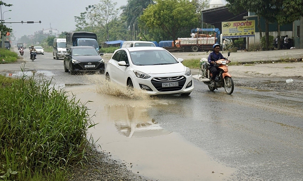 Hà Nội: Quốc lộ 6 đoạn Ba La – Xuân Mai xuống cấp trầm trọng