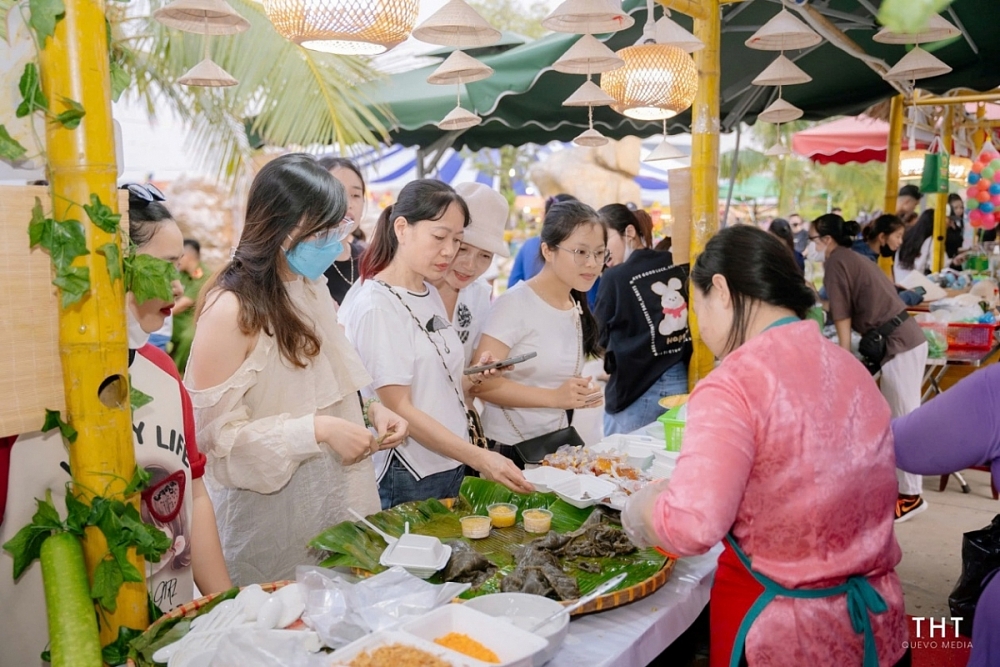 Sôi nổi các hoạt động tại Liên hoan bánh dân gian ba miền và kết nối du lịch Bắc Ninh