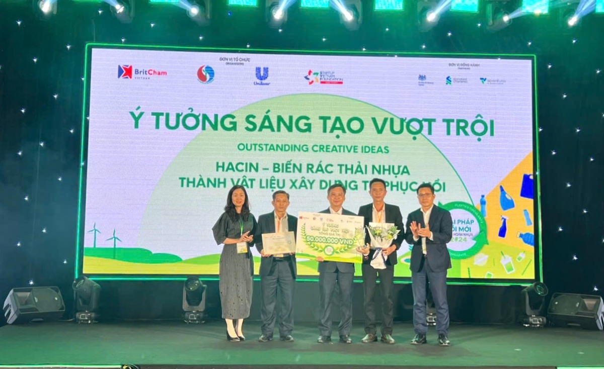 Cuộc thi “Giải pháp đổi mới tuần hoàn nhựa 2024” với nhiều ý tưởng đổi mới, sáng tạo