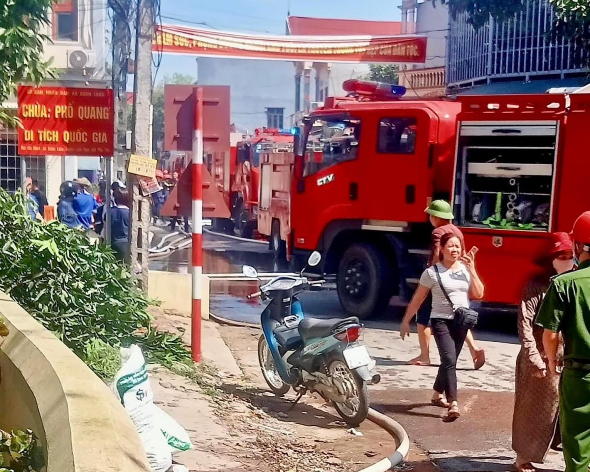 Phú Thọ: Cháy lớn tại chùa Phổ Quang hơn 800 tuổi