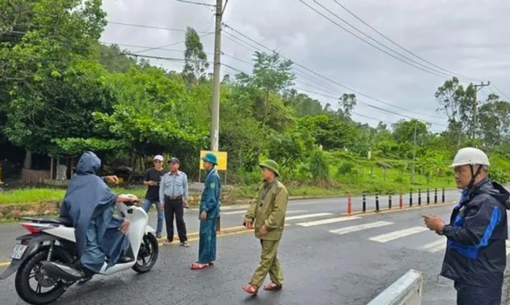 Người dân Quảng Nam, Đà Nẵng: Đảm bảo an toàn phòng chống bão số 6