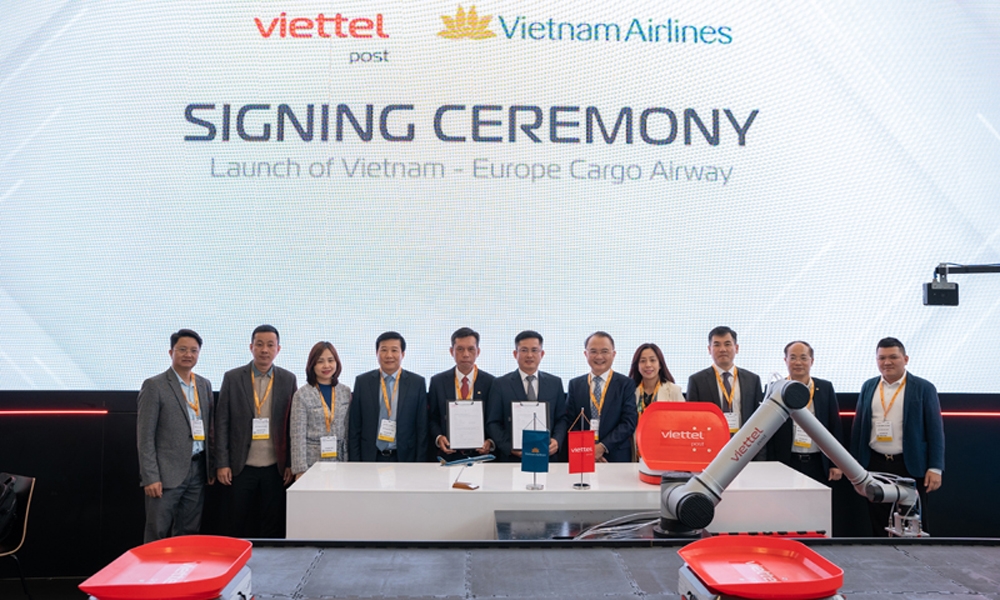 Viettel Post và Vietnam Airlines hợp tác mở rộng năng lực vận tải hàng không Việt Nam – châu Âu