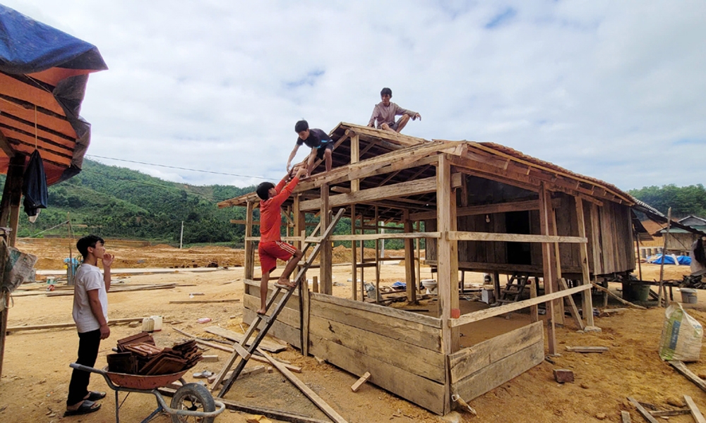 Quảng Ngãi kêu gọi hưởng ứng phong trào “Chung tay xóa nhà tạm, nhà dột nát”