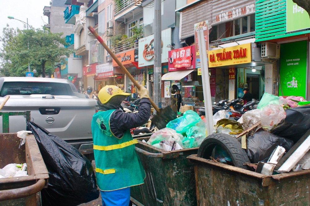 nguoi lao dong muu sinh nhung ngay cuoi nam