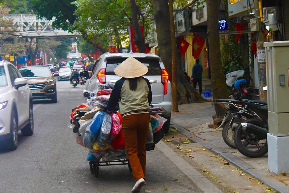 nguoi lao dong muu sinh nhung ngay cuoi nam