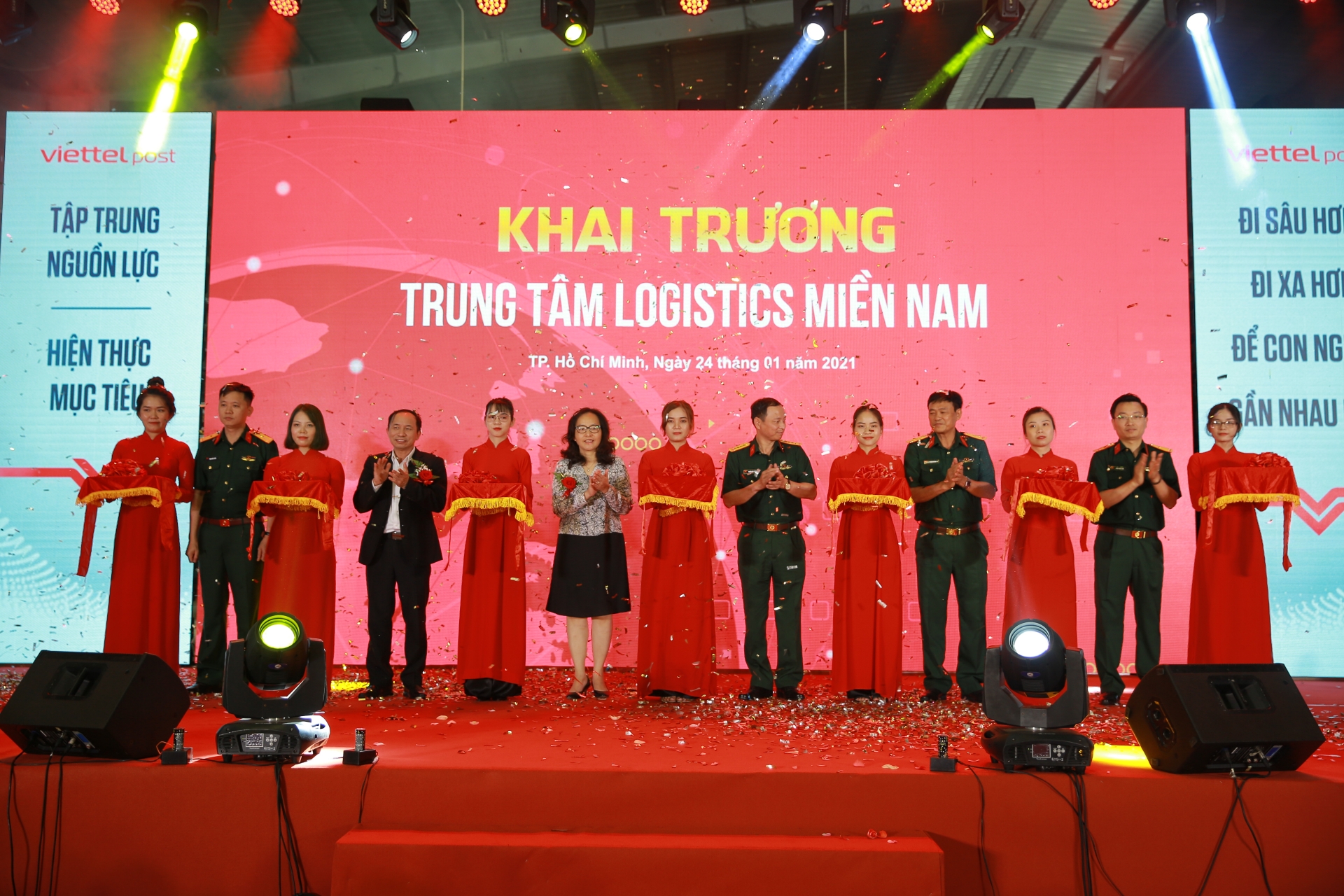 Viettel Post khai trương Trung tâm Logistics tự động hiện đại bậc nhất Việt Nam