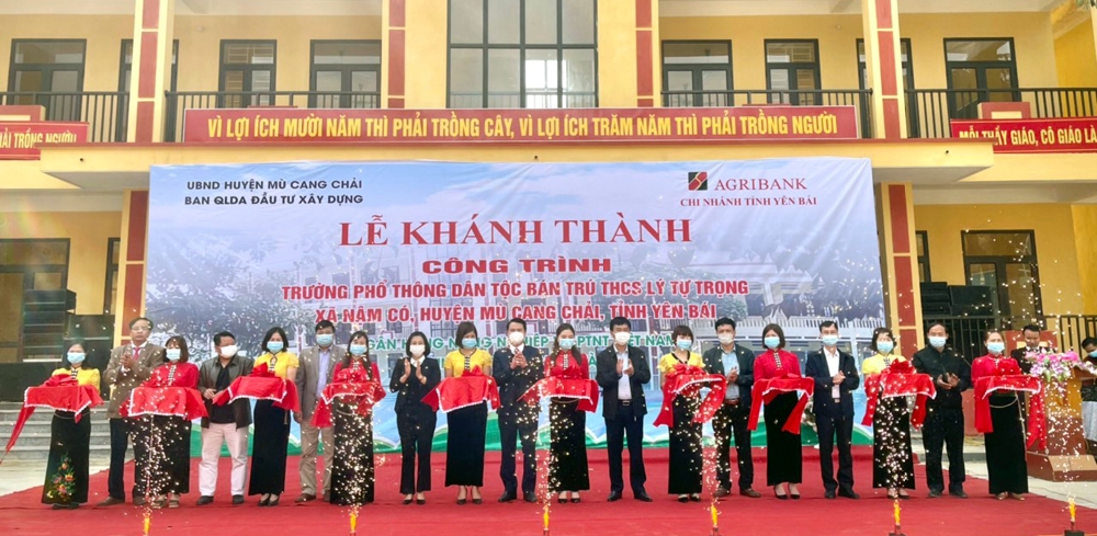 Agribank Yên Bái tài trợ 5 tỷ đồng xây dựng công trình Trường Phổ thông Dân tộc bán trú THCS Lý Tự Trọng