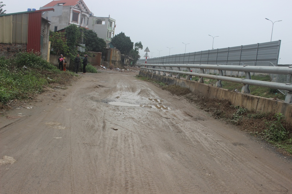 ha noi nguoi dan khon kho vi duong gom cao toc phap van cau gie cham tien do