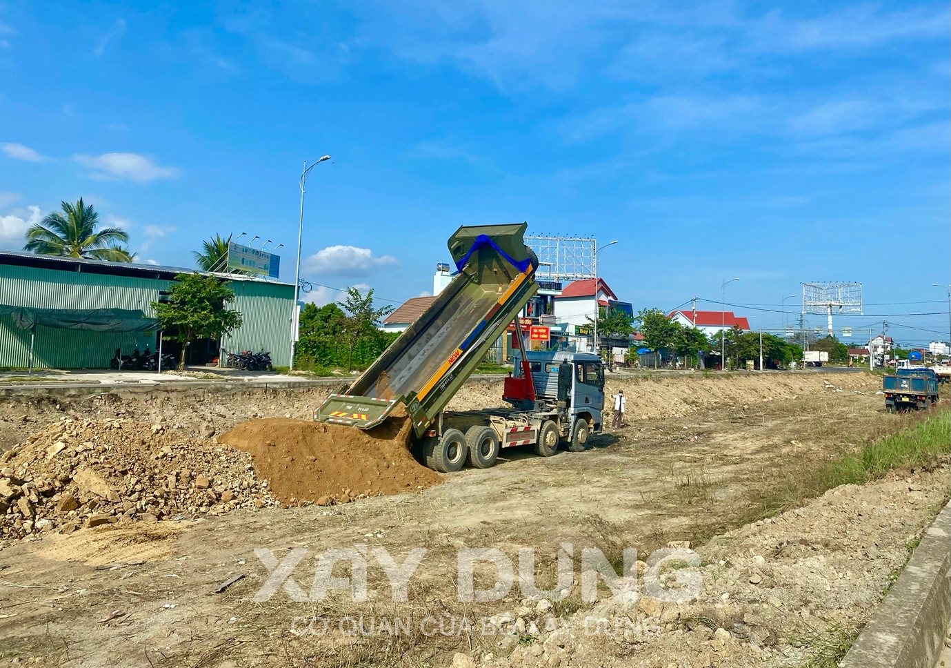 khanh hoa dau tu gan 85 ty dong trong cay xanh tren tuyen duong huyet mach