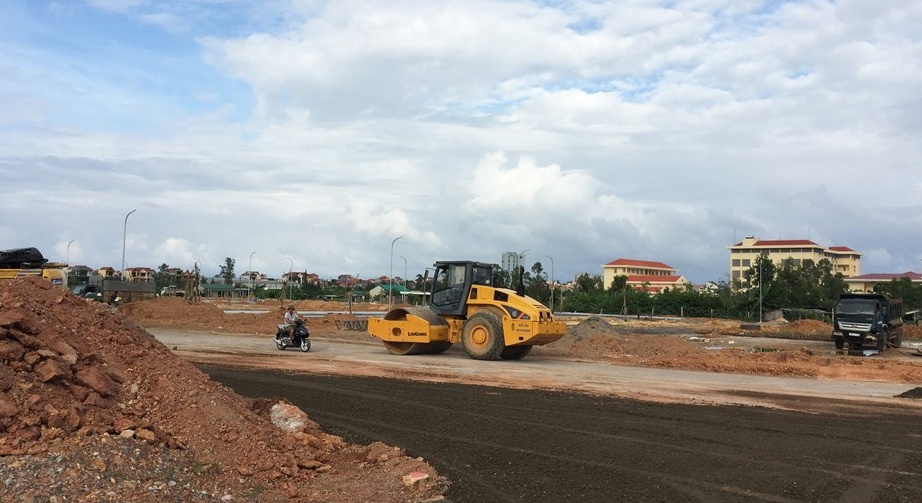 thi truong bat dong san quang binh tram lang