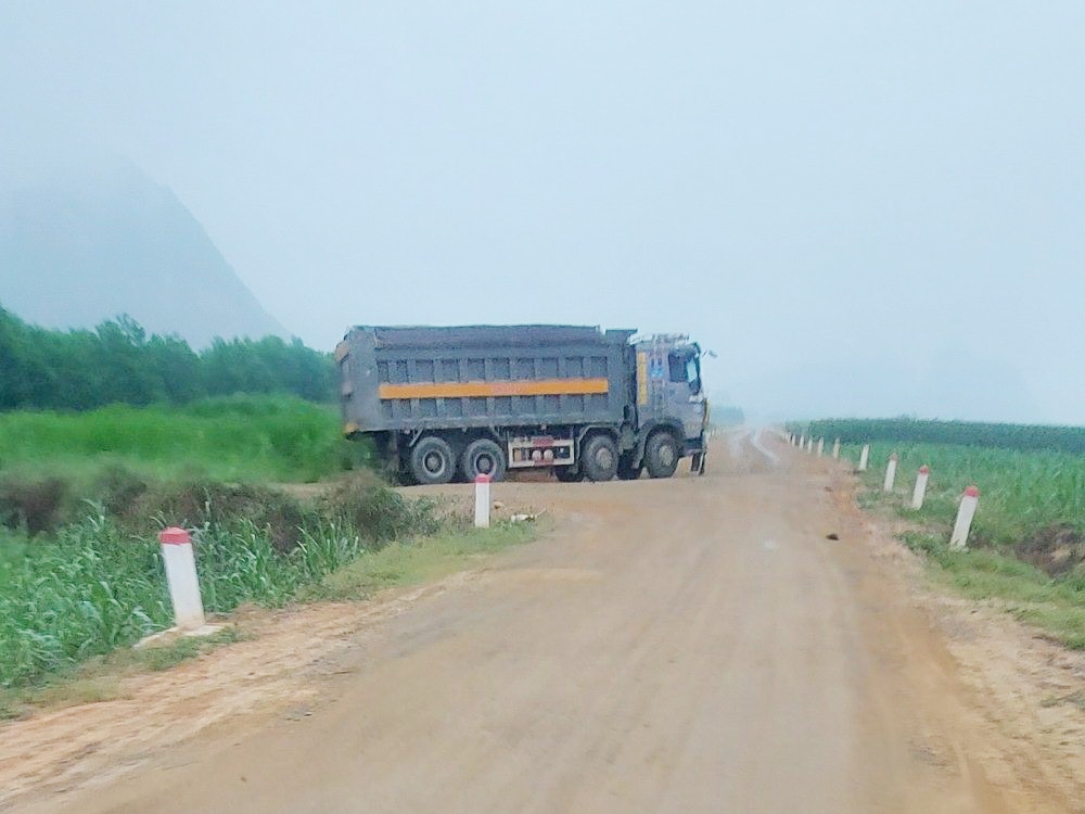 cam thuy thanh hoa tuyen duong hon 130 ty chua ban giao da xuong cap nghiem trong