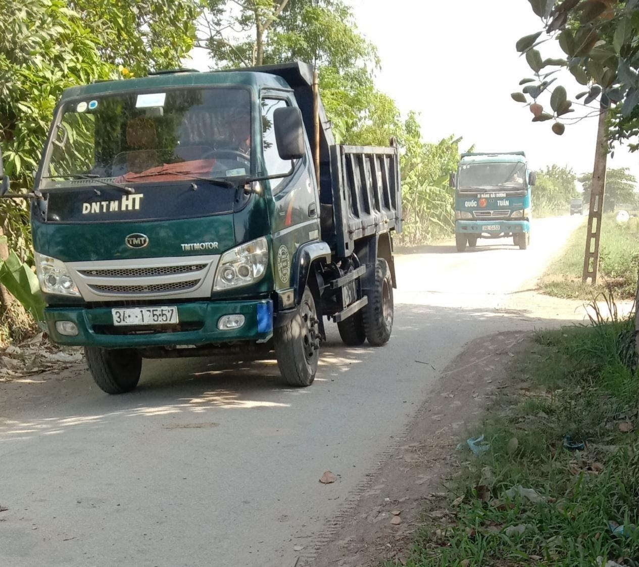 Tam Kỳ (Hải Dương): Đường dân sinh đang bị phá nát