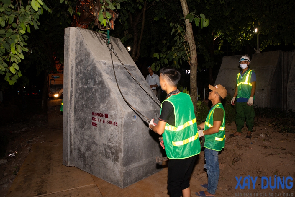 ha noi trang dem ke ho hoan kiem chao mung dai le