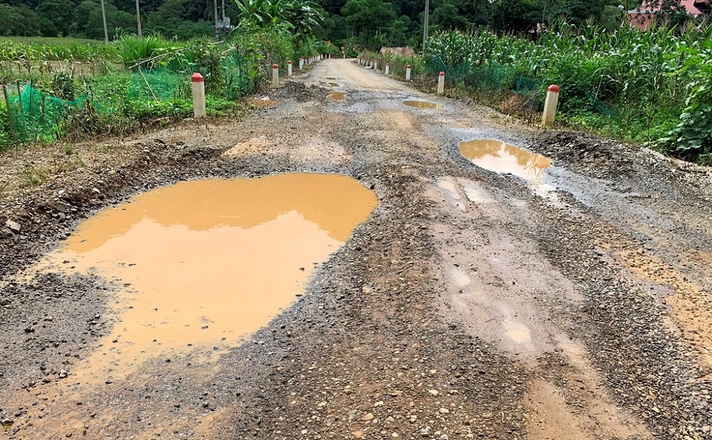 ngoc lac thanh hoa tuyen duong gan 70 ty dong chua nghiem thu ban giao da hu hong nghiem trong