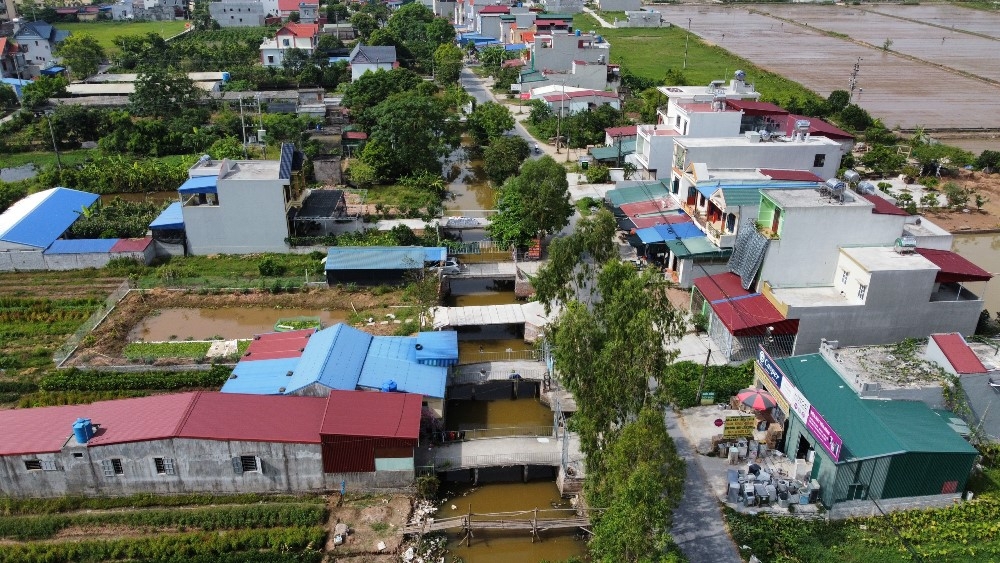 Hưng Hà (Thái Bình): Buông lỏng quản lý, chính quyền để người dân xây dựng hàng chục cây cầu dân sinh không phép?