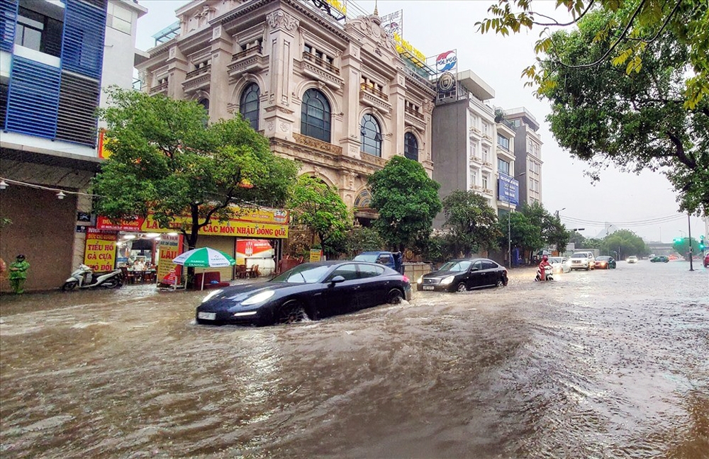 ha noi can som giai quyet bai toan ngap lut trong do thi