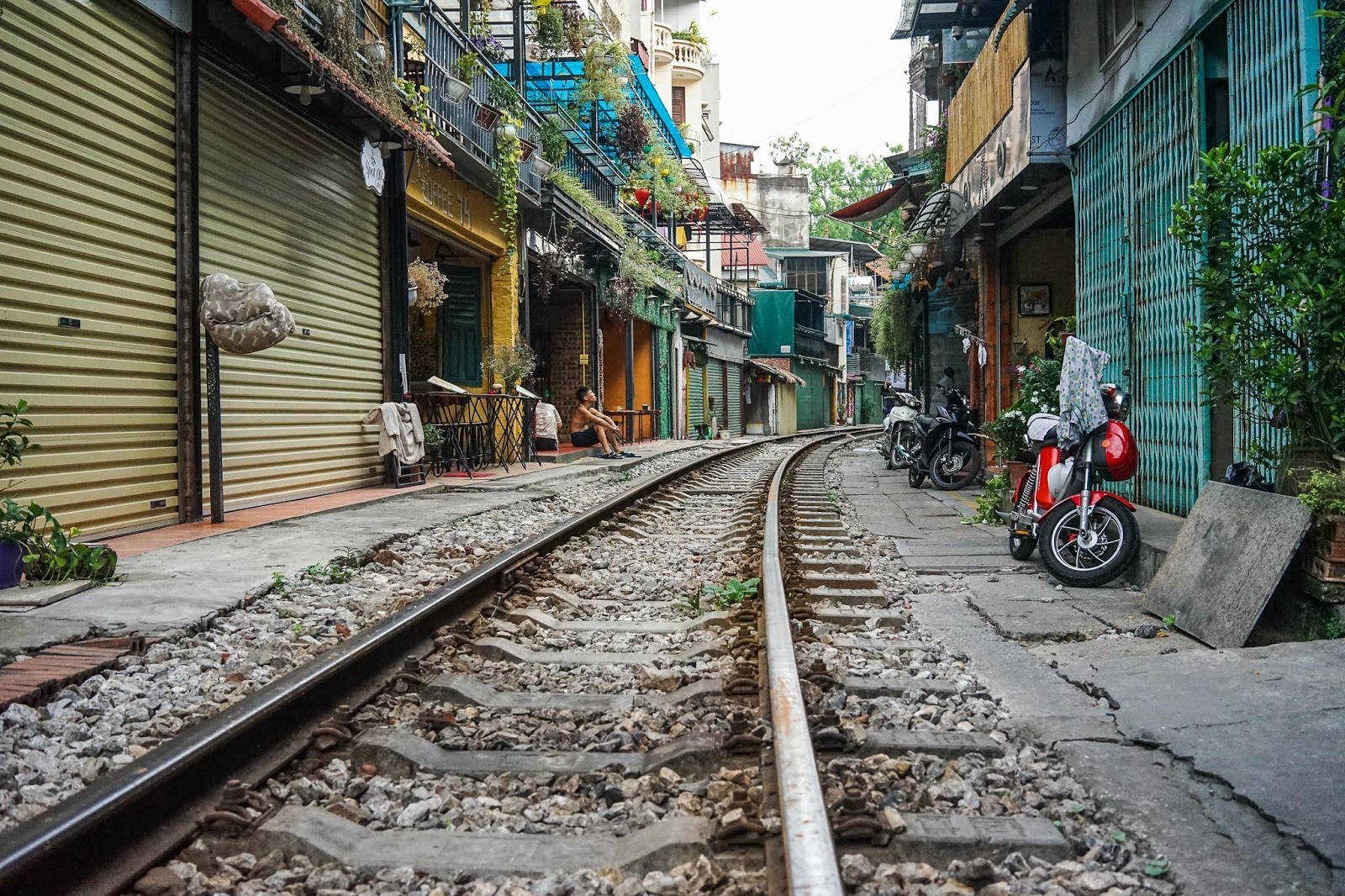 ha noi pho ca phe phung hung vang lang sau lenh giai toa