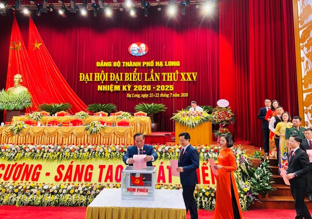 quang ninh dai hoi dang bo thanh pho ha long va huyen tien yen co nhieu net moi