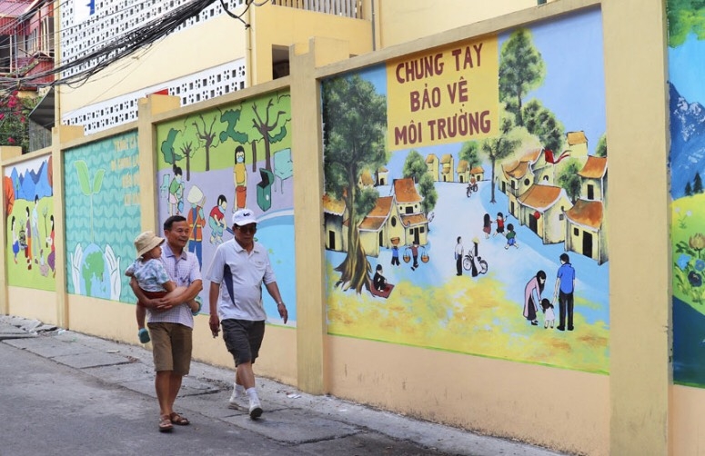 Mai Động (Hoàng Mai): Con ngõ nhỏ “bừng sáng” nhờ những bức tranh tường