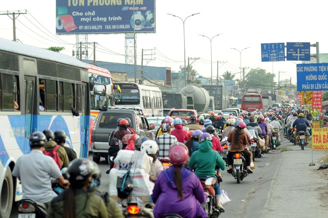 Tăng thời gian cách ly y tế lên 14 ngày đối với người về từ Thành phố Hồ Chí Minh