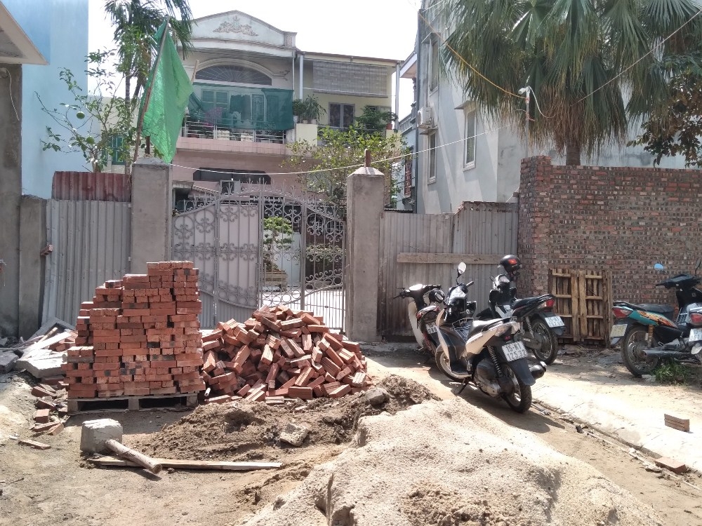 Hồng Bàng (Hải Phòng): Phường Thượng Lý “bật đèn xanh” cho một hộ dân ngang nhiên mở lối ra khu tái định cư?