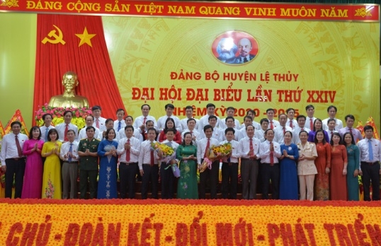 quang binh xay dung le thuy thanh huyen dat chuan nong thon moi