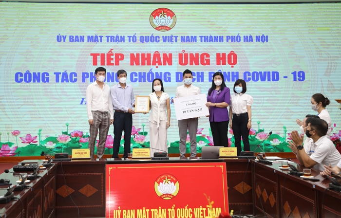 ra mat fanpage doan ket chong dich va hotline ho tro cac hoan canh kho khan tren dia ban thanh pho ha noi