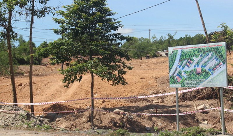 thua thien hue khoi dong lai du an bai do xe tham quan lang tu duc va ton tao mo vua