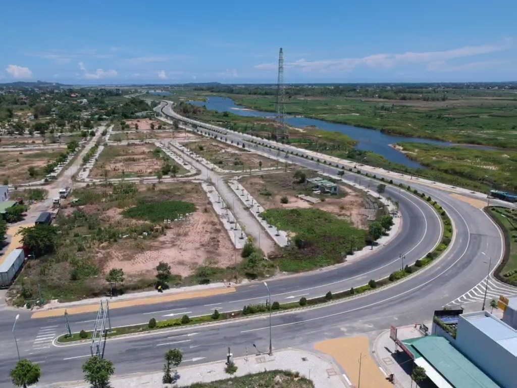 Tập đoàn Tân Á - Đại Thành muốn “tài trợ kinh phí không hoàn lại” để Quảng Ngãi lập quy hoạch khu đô thị