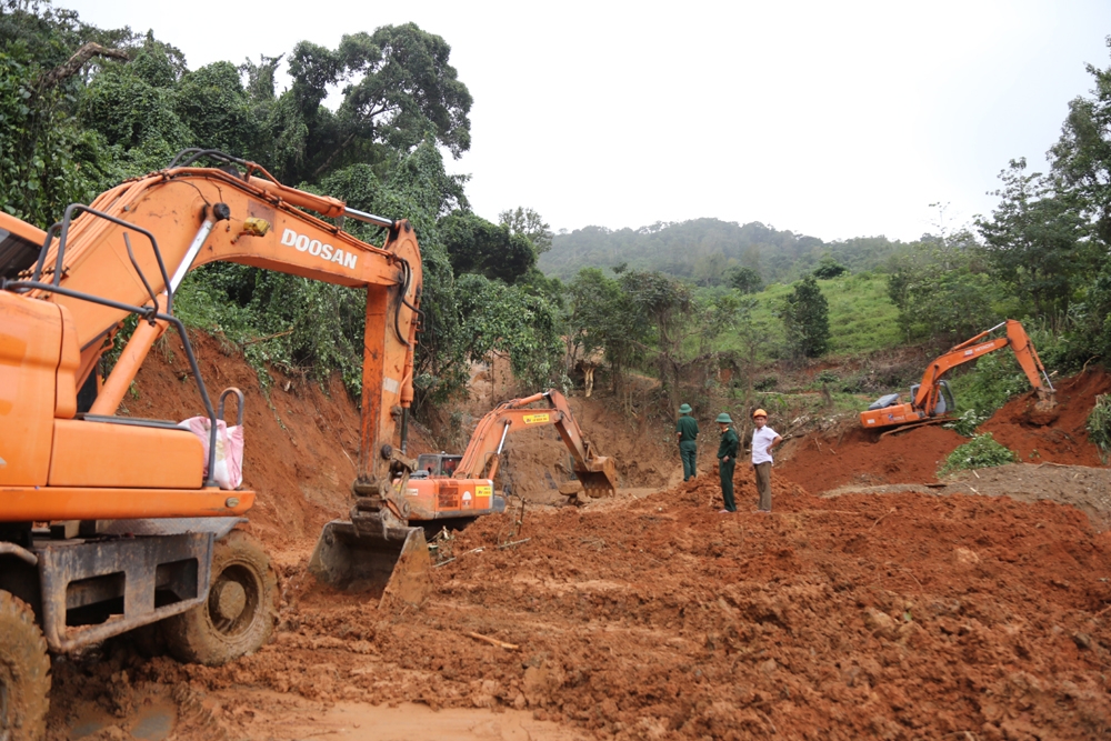 Binh đoàn 12 tích cực tham gia cứu hộ Đoàn kinh tế - quốc phòng 337