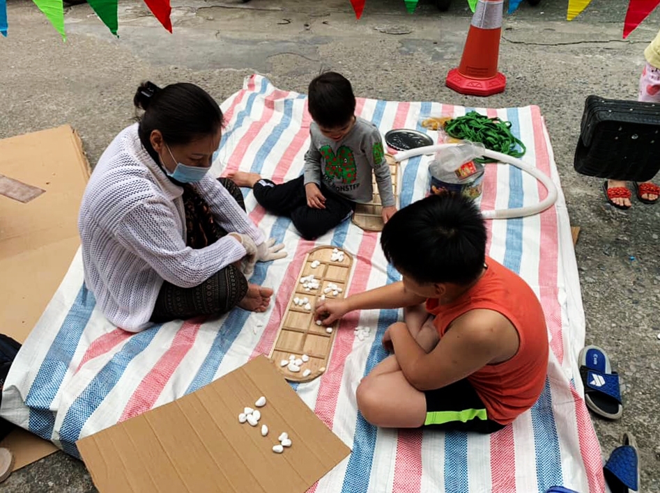 tre em ha noi se co san choi di dong tai cong dong dan cu