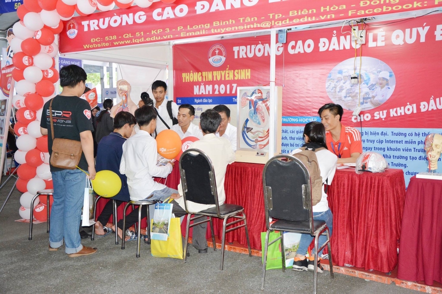 dong nai truong cao dang le quy don tuyen dung pho hieu truong va cac truong pho khoa