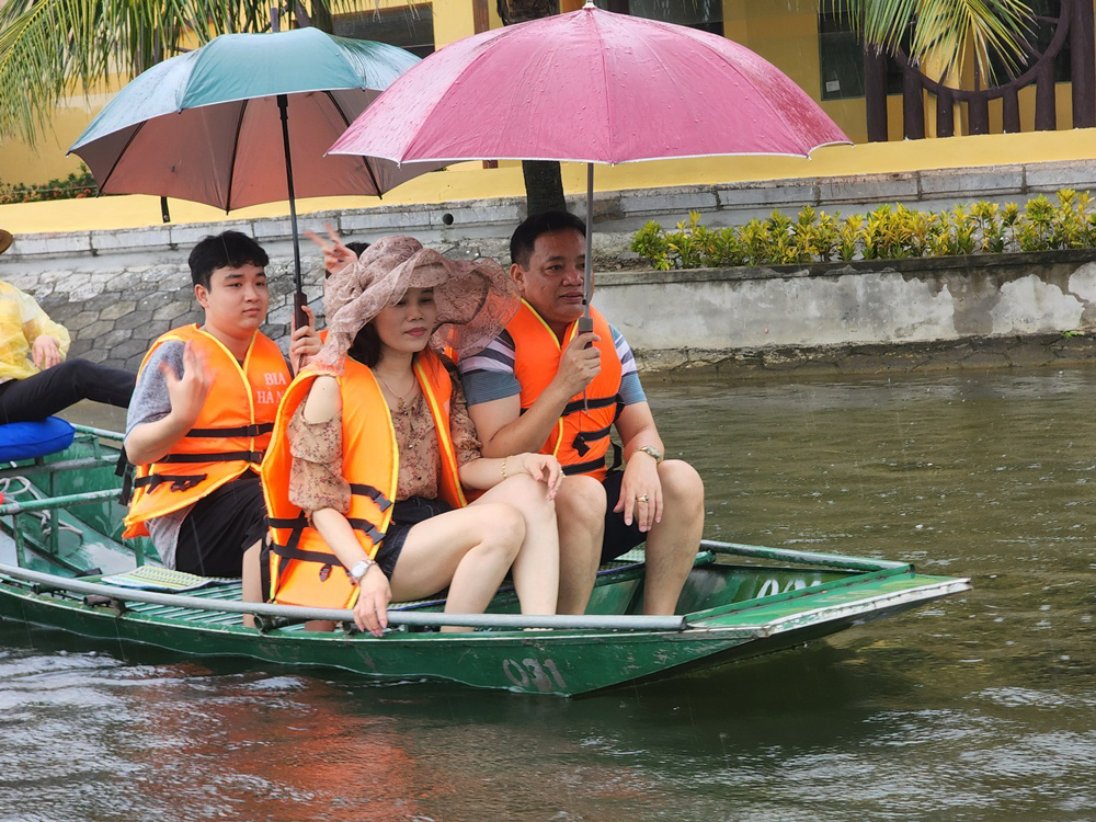 ninh binh lam tot cong tac dong mo cua don khach du lich kip thoi sau dich covid 19