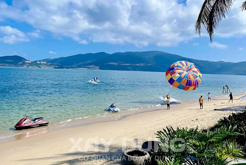 Nha Trang: Đông đúc du khách ngày lễ Giỗ tổ Hùng Vương