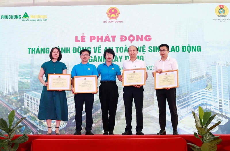 le phat dong thang hanh dong ve an toan ve sinh lao dong nganh xay dung nam 2022