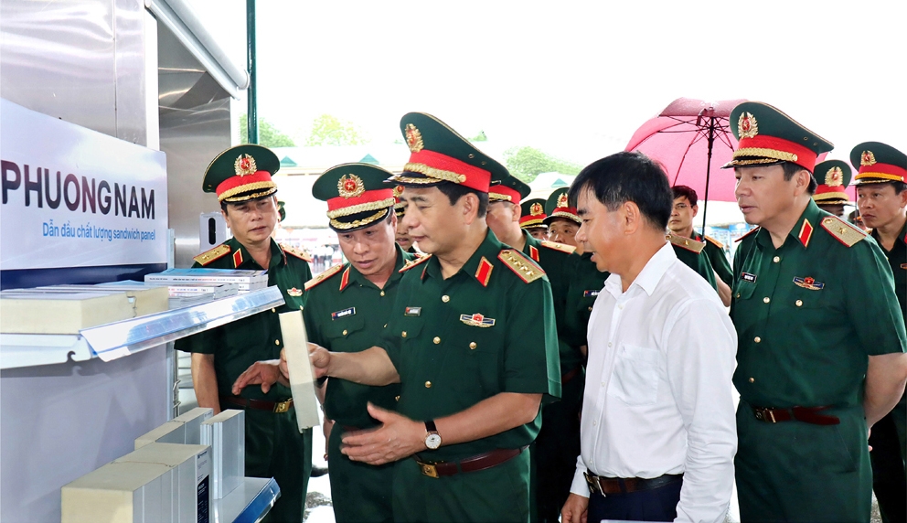 Công ty Cách âm cách nhiệt Phương Nam: Hướng tới đáp ứng Panel cho ngành Doanh trại 